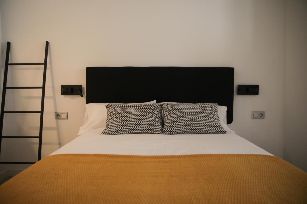 Hgb Cathedral Apartment อาลิกันเต ภายนอก รูปภาพ