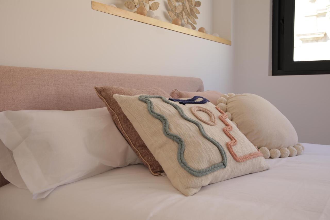 Hgb Cathedral Apartment อาลิกันเต ภายนอก รูปภาพ