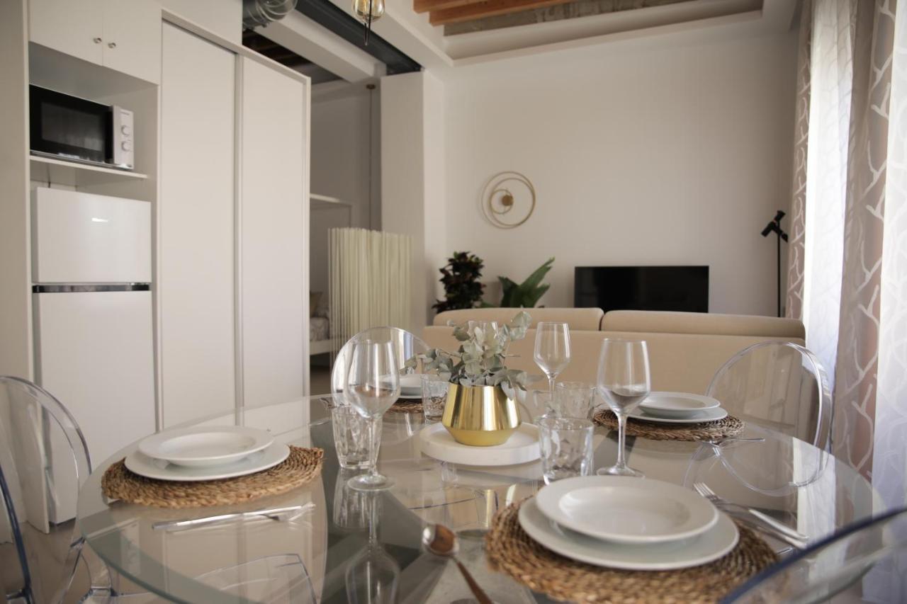 Hgb Cathedral Apartment อาลิกันเต ภายนอก รูปภาพ