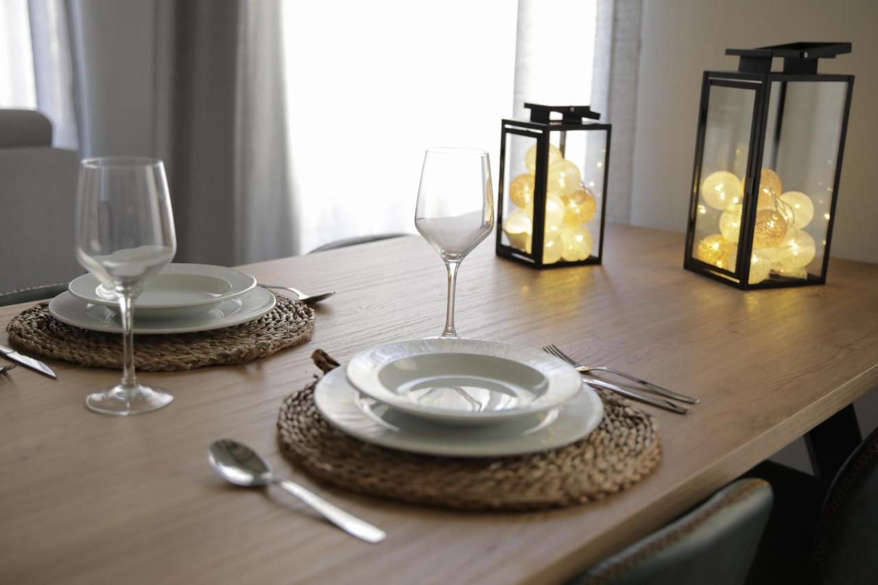 Hgb Cathedral Apartment อาลิกันเต ภายนอก รูปภาพ